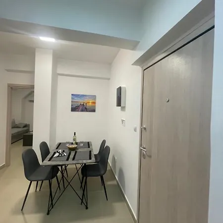 Apartment σπιτι στο κέντρο της αθήνας! *